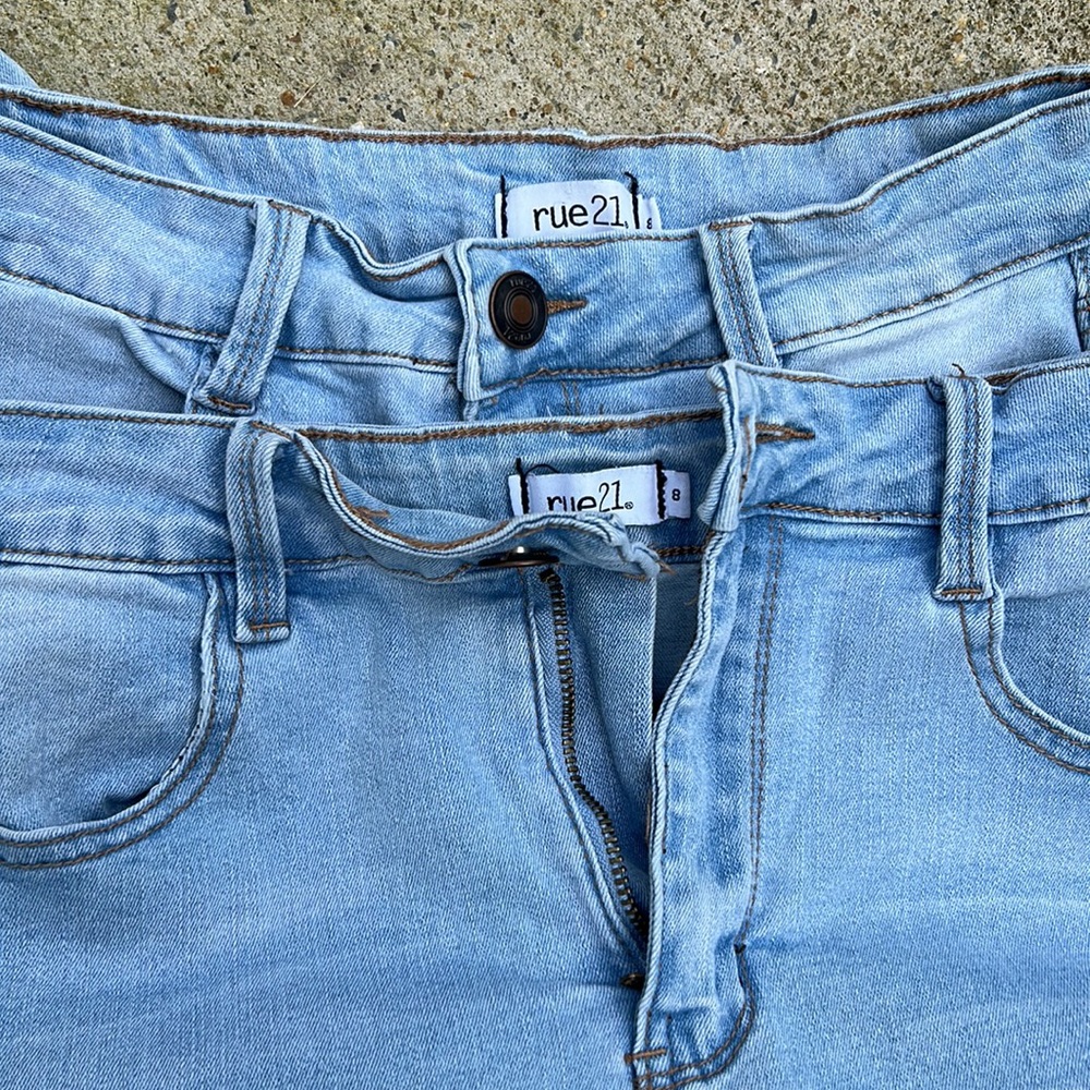 Jeans - Picture 5 of 5